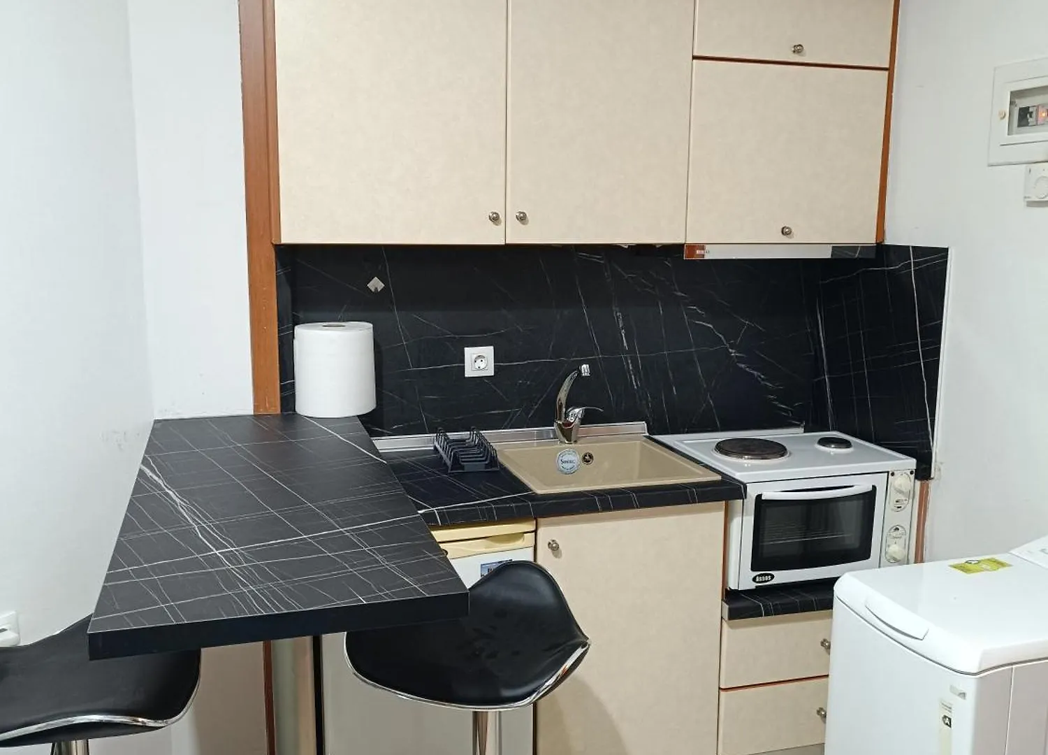 Anibo Studios & Apartments Zp 413 테살로니키